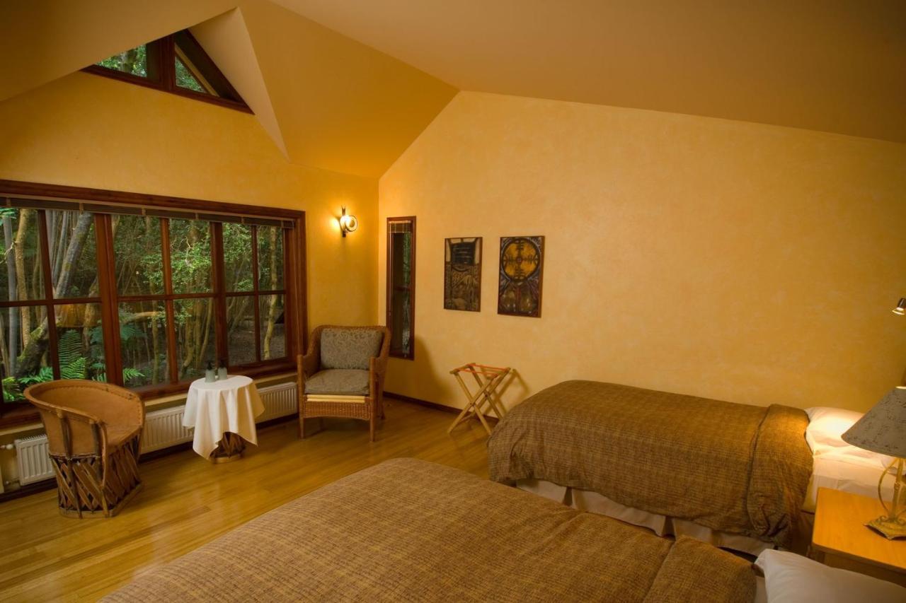 Yan Kee Way Lodge Bungalow プエルト・バラス エクステリア 写真