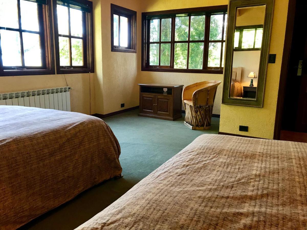 Yan Kee Way Lodge Bungalow プエルト・バラス エクステリア 写真