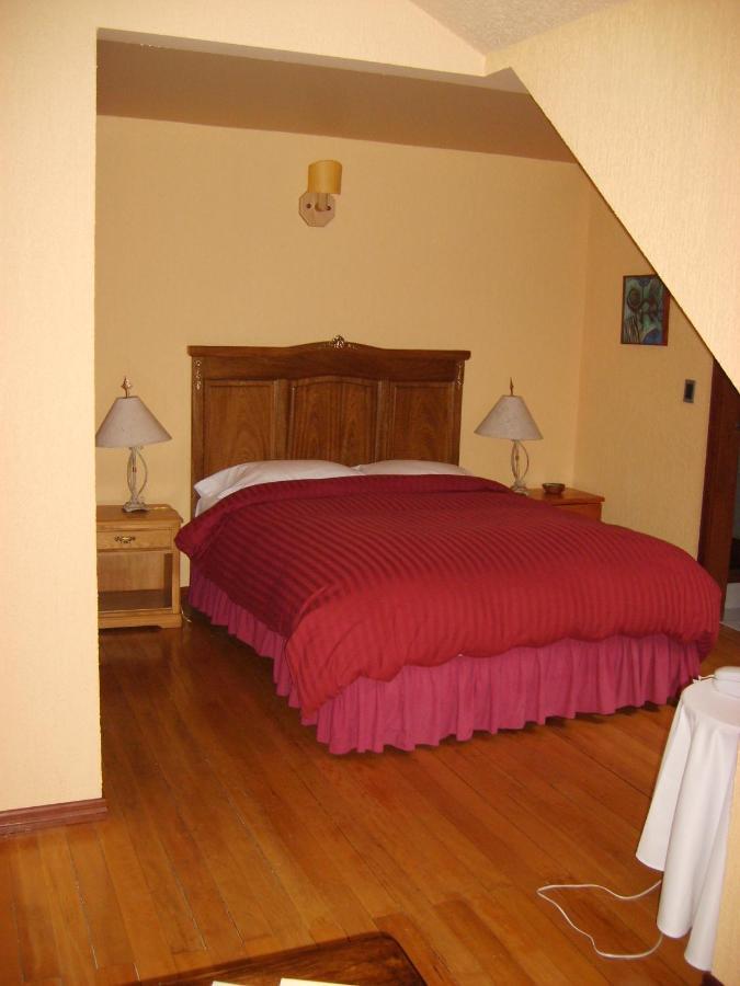 Yan Kee Way Lodge Bungalow プエルト・バラス エクステリア 写真