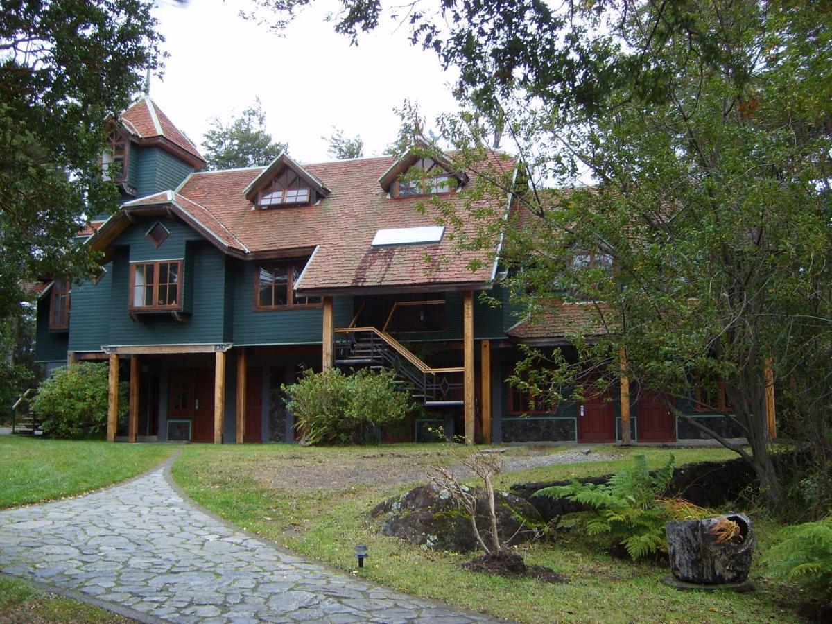 Yan Kee Way Lodge Bungalow プエルト・バラス エクステリア 写真