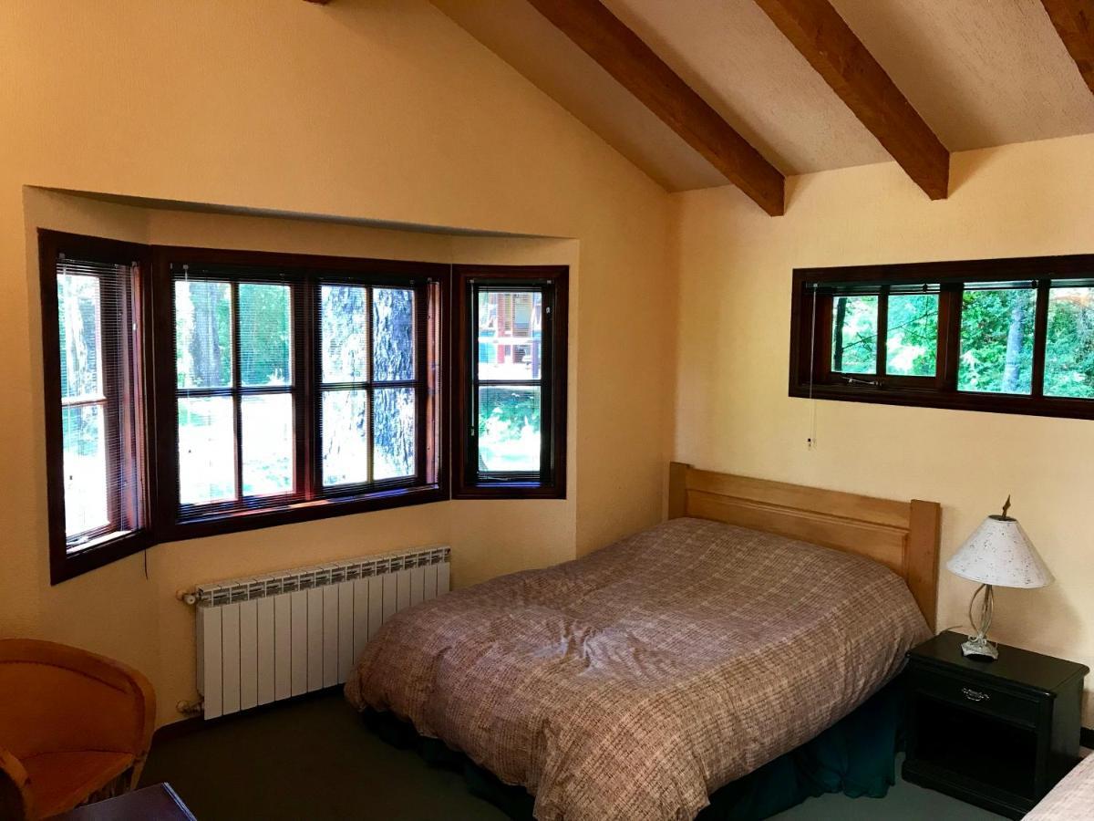 Yan Kee Way Lodge Bungalow プエルト・バラス エクステリア 写真